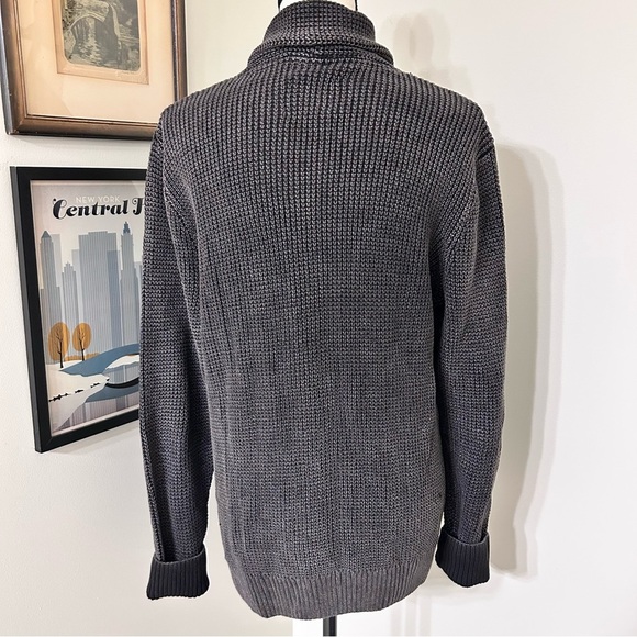 Abercrombie & Fitch Gray Knit Cardigan SZ S - Picture 2 of 4